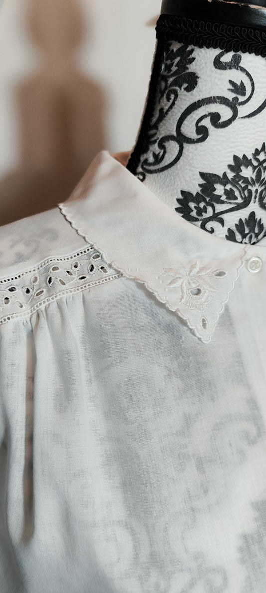Chemisier col broderie
