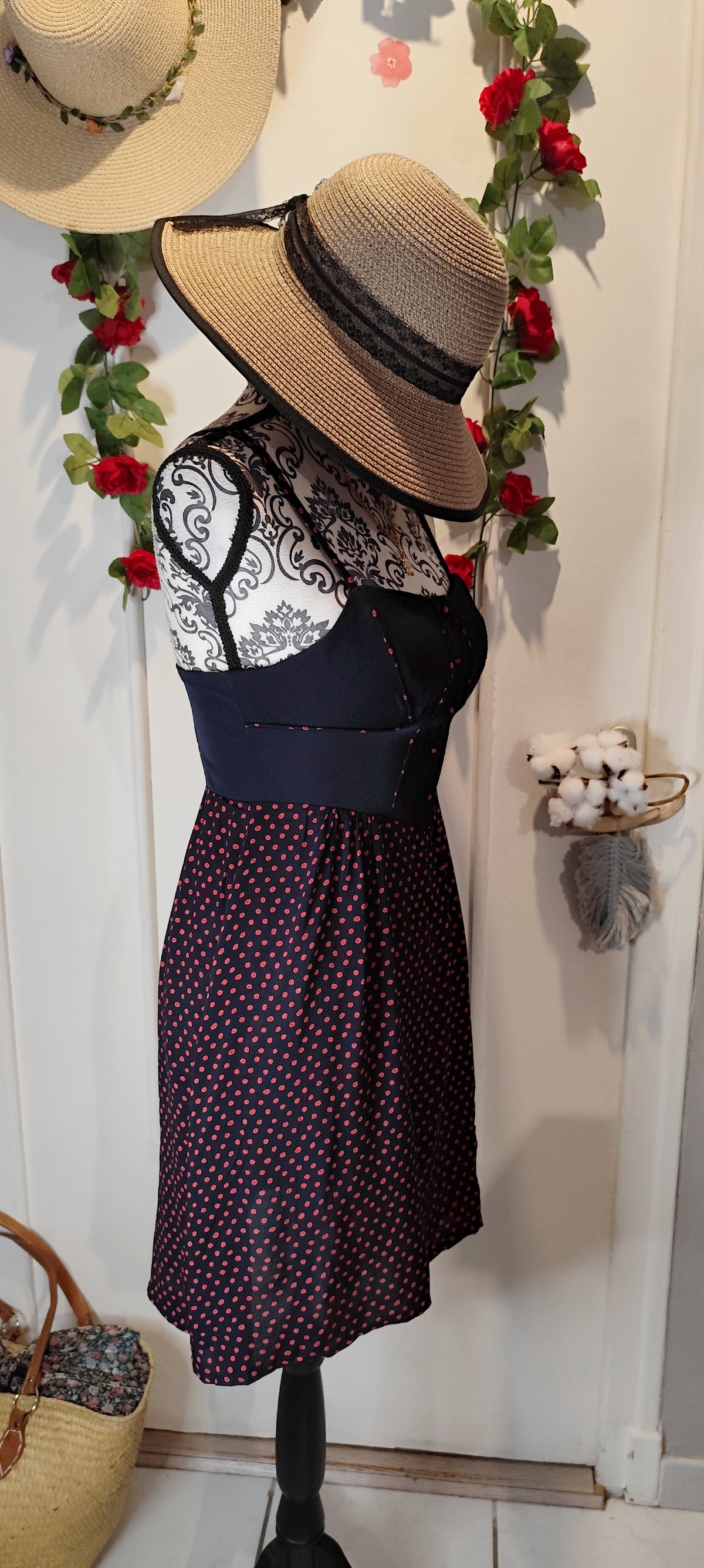 Robe à pois bustier structuré By corpus