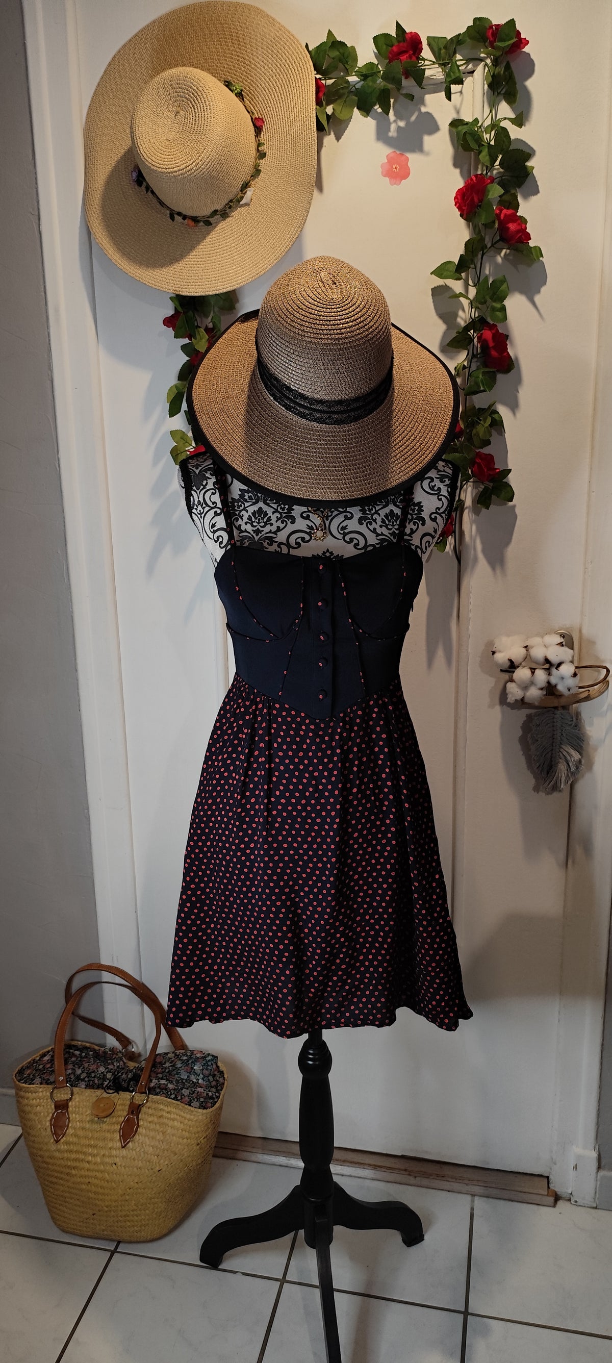 Robe à pois bustier structuré By corpus