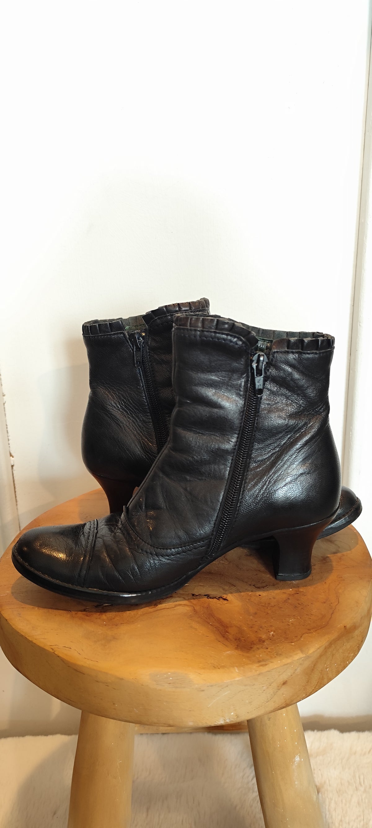 Bottines vintage en cuir Karston