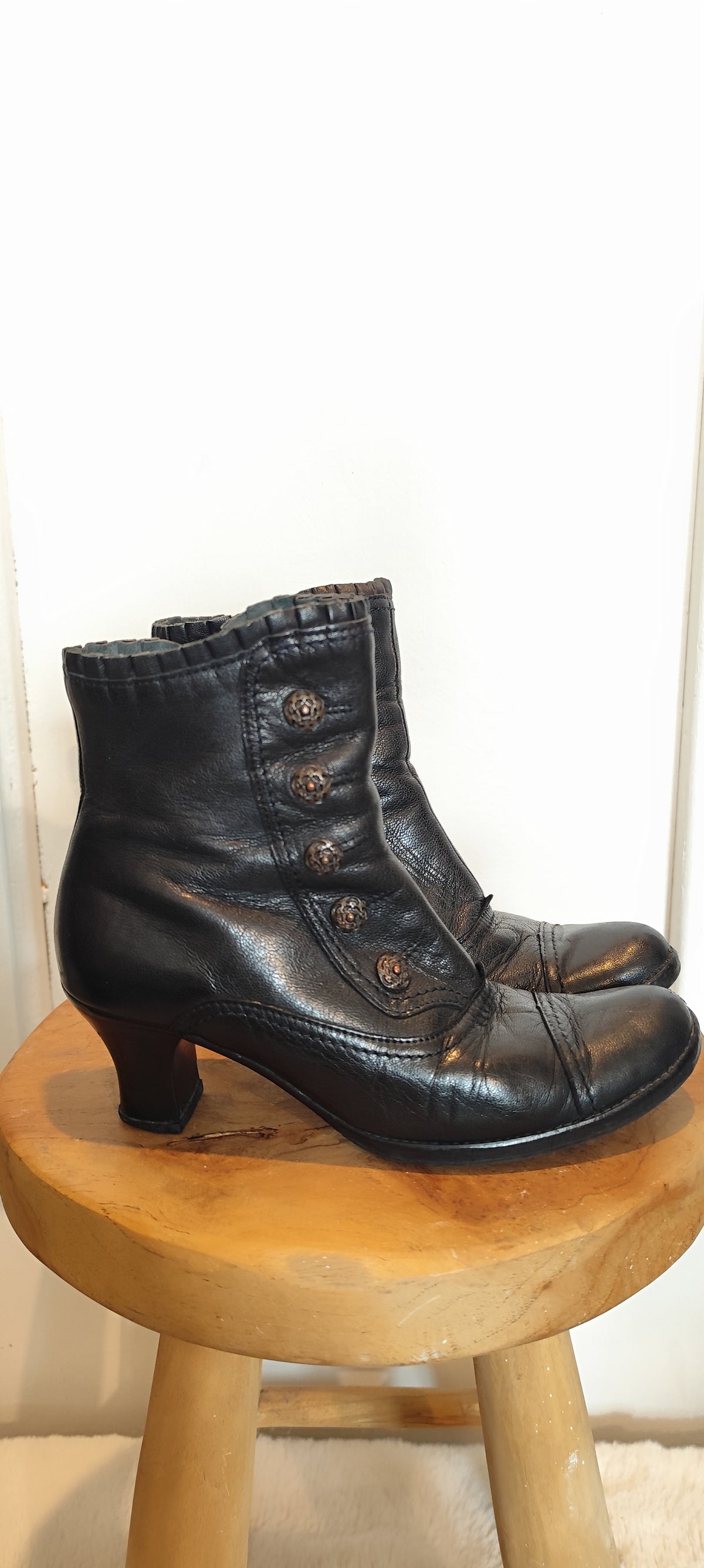 Bottines vintage en cuir Karston