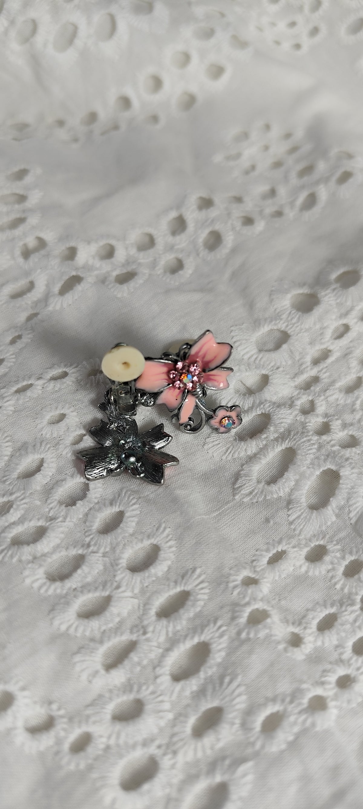 Clips papillon fleur rétro